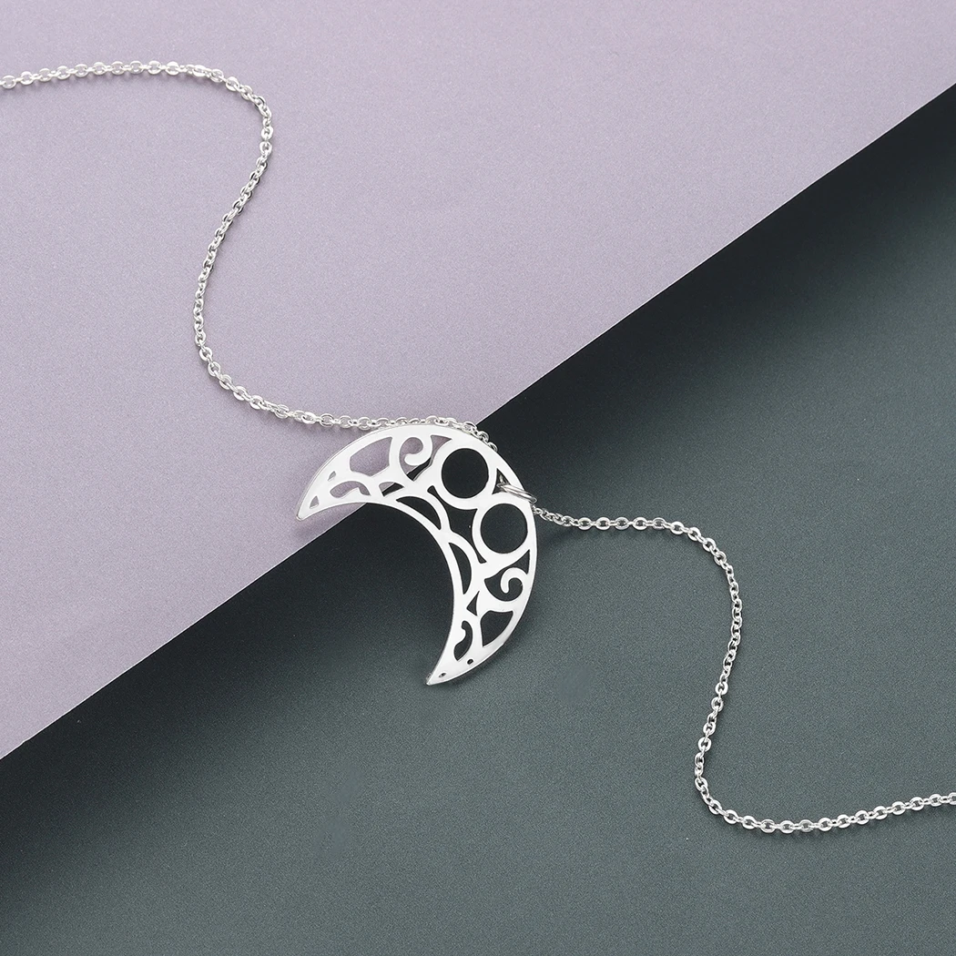 Женское колье с подвеской в виде полумесяца из нержавеющей стали