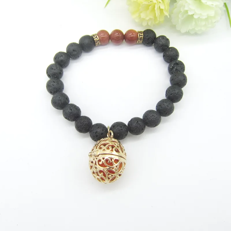 Бусины из черной лавы и цветные камни с милым медальоном сделай сам модные