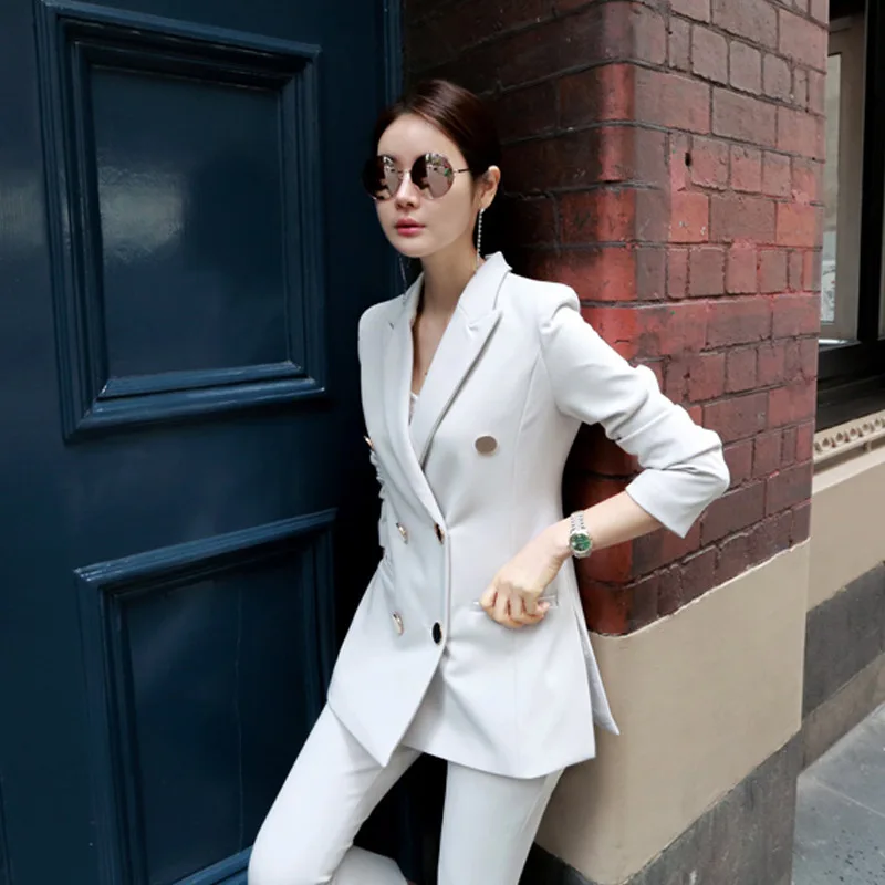 Женский костюм из куртки и укороченных брюк весна-осень | Женская одежда