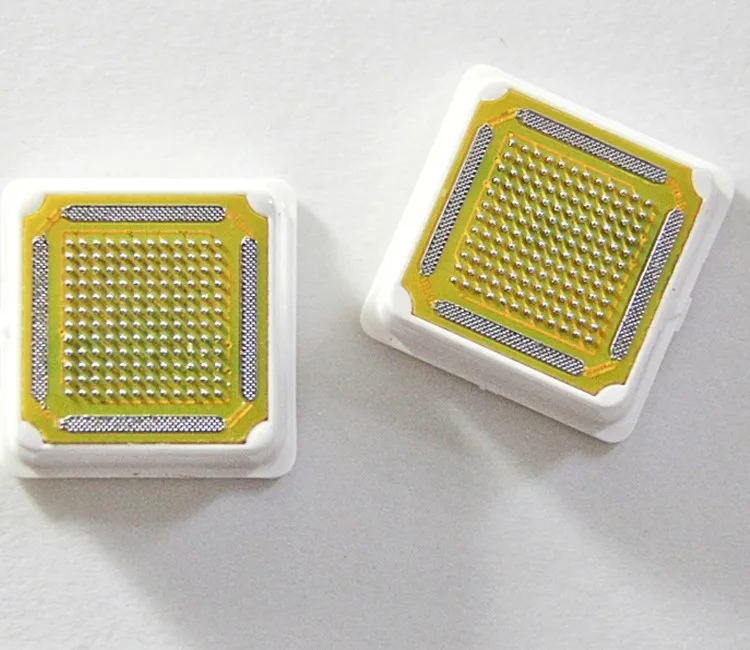 Радиочастотный термажный массажер с точечной матрицей Сменная головка