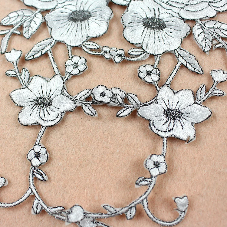 Новая мода вышивка цветок аппликация патч одежда футболка DIY аксессуары сливы