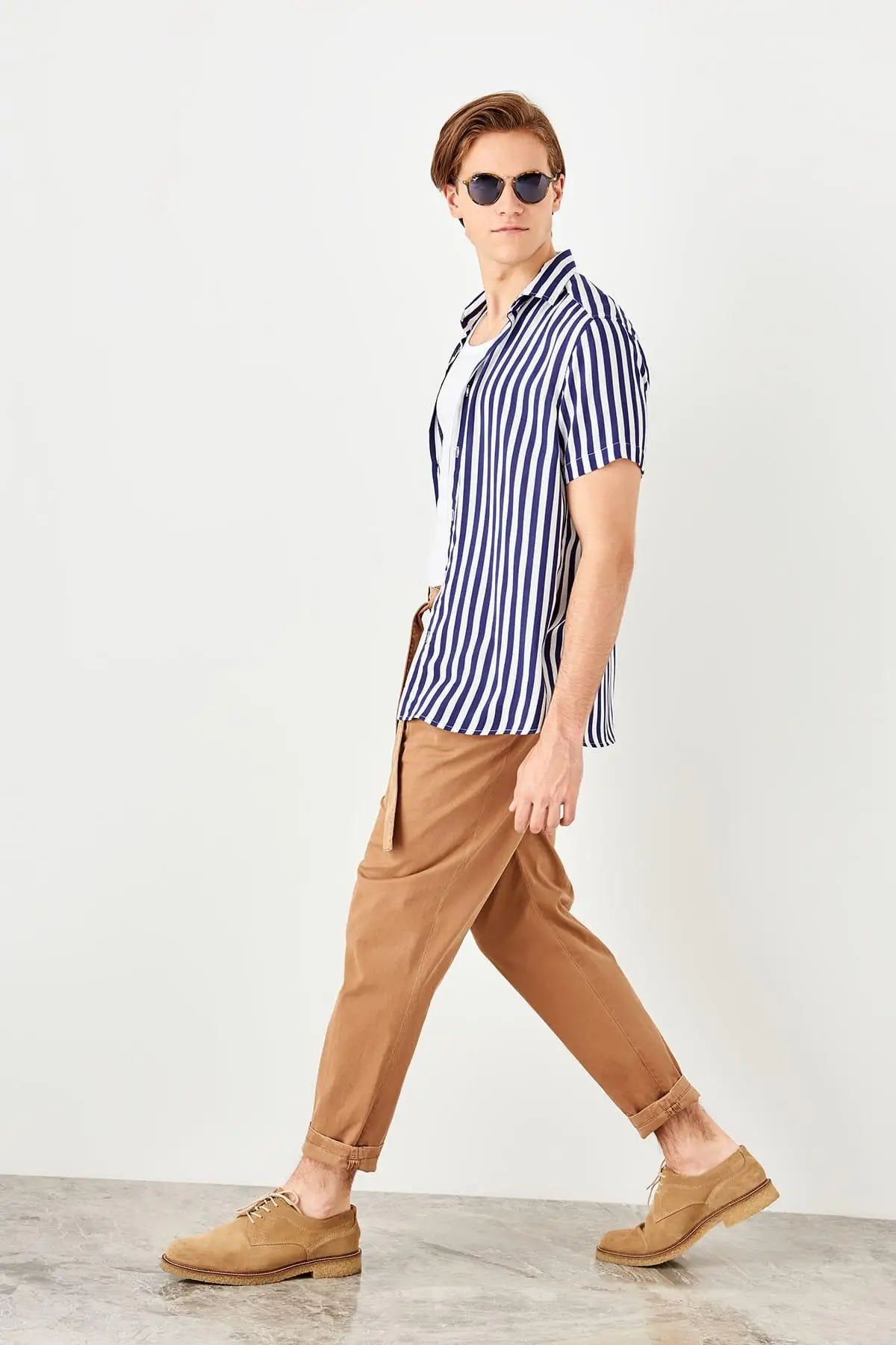 Trendyol темно-синий мужской полосатый короткий рукав Slim Fit новая рубашка TMNSS19RS0065 |