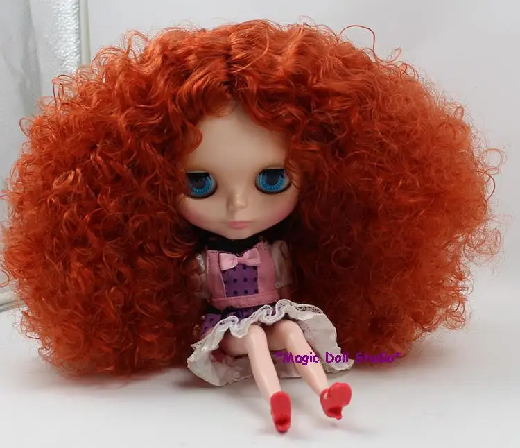 Бесплатная доставка 12 дюймов Модная Кукла # красные вьющиеся волосы NeoBlythe большая