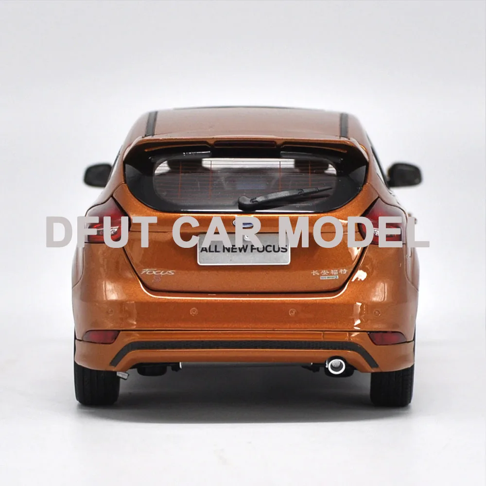 Diecast 1:18 Fox 2016 FOCUS модель автомобиля игрушка новая в коробке для