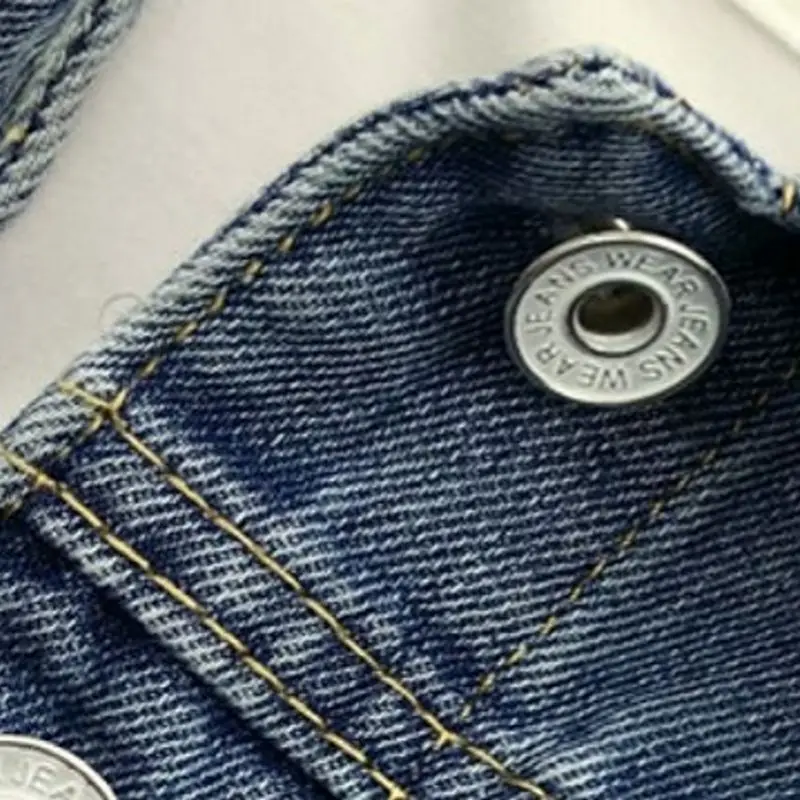 

Vintage Hole Ripped Womens Short Jackets Single Breasted Turn Down Collar Autumn Fashion Korean Style Jean Coats Female Slim Fit