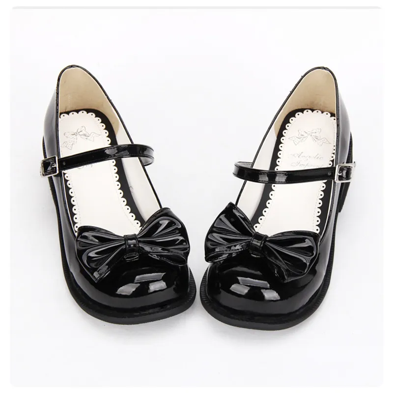 Женские черные лакированные кожаные туфли на низком каблуке в японском стиле