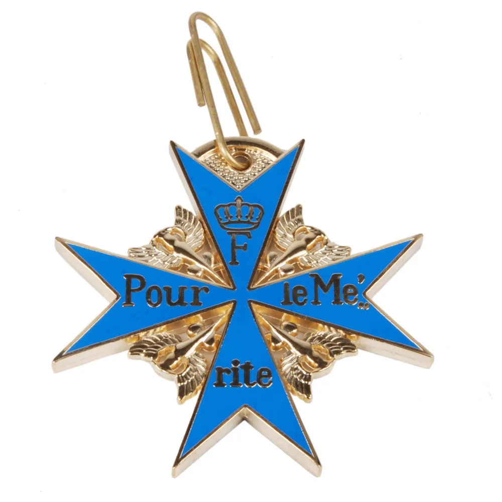 Медаль значок с лентой и коробкой в стиле немецкой армии WWI BLUE MAX-31936 |