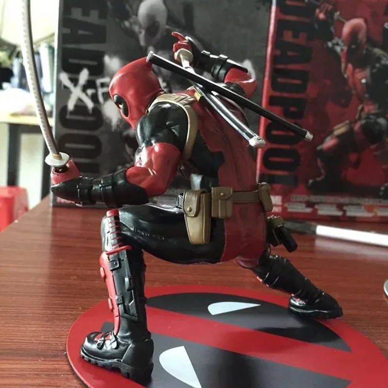 ARTFX + Дэдпул фигурки 18 см рис Коллекционная Игрушечные лошадки фигурку Brinquedos