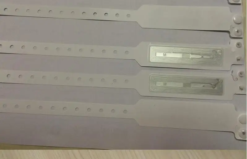 Электронный медицинский RFID браслет ПВХ метка водонепроницаемая NFC смарт