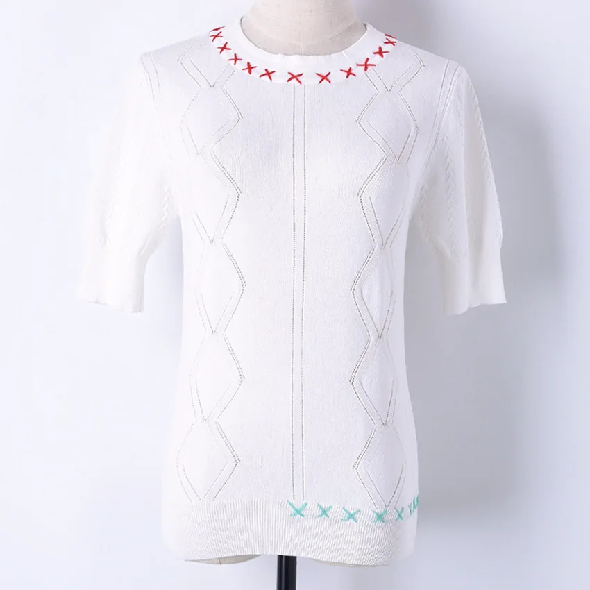 2018 Новый Стиль выдалбливают Геометрия узор трикотажная футболка Женская Мода