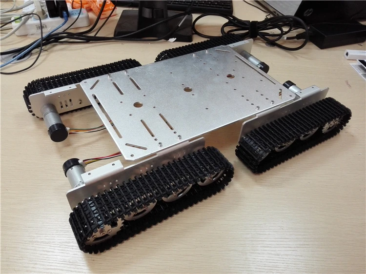 Здравствуйте производитель T500 шасси для самостоятельного изготовления танков