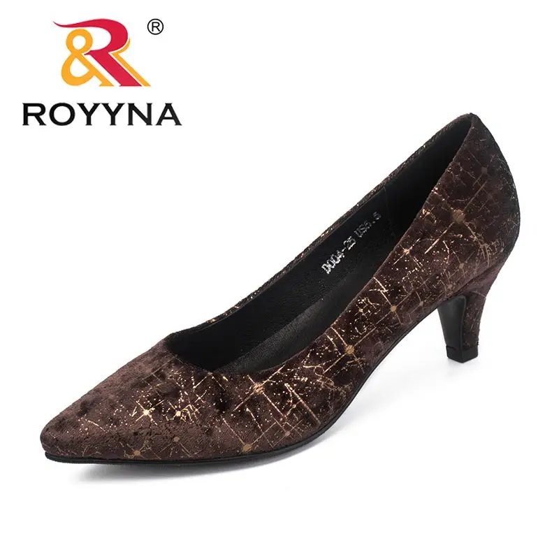 ROYYNA/Новое поступление; классические женские туфли-лодочки; женские модельные туфли с острым носком; женские свадебные туфли на тонком каблуке; светильник; - Цвет: COFFEE