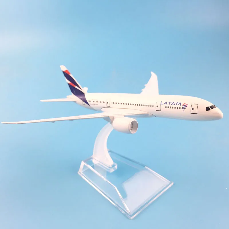 16 см A380 Boeing 777 латам металлическая модель самолета Модель W Стенд детские игрушки дети год/День рождения/коллекции подарки