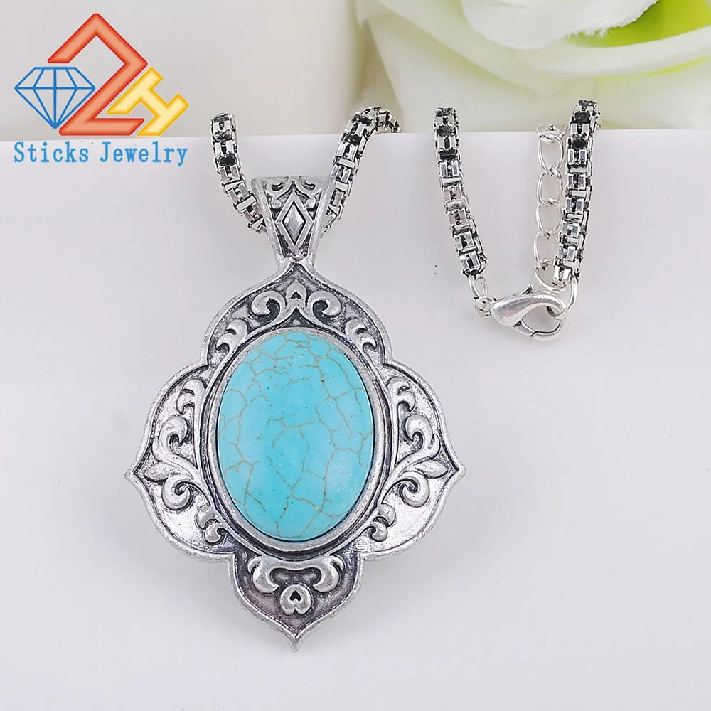 

Vintage Natural Stone Necklace Engrave Flower Processus Button Choker Pendant