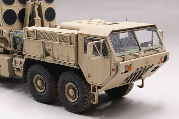 1/35 терминал высокогорная зона обороны(THAAD) Военная сборка оборонная система транспортные средства грузовик 01054
