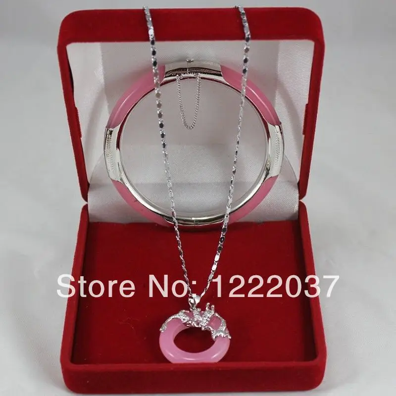 

Wonderful pink jade Circle Dragon Pendants Necklace Bracelet Set