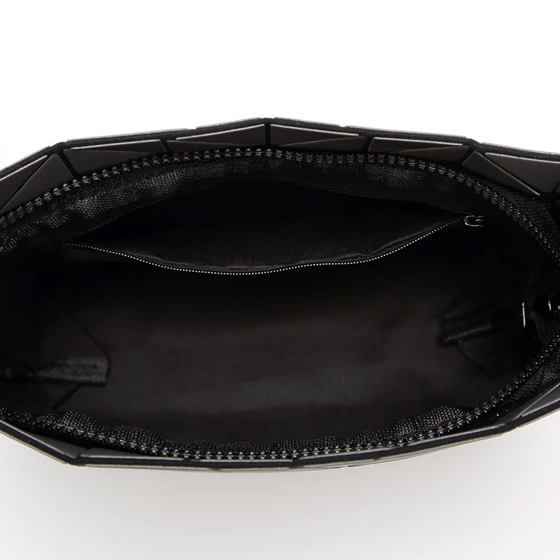 

New Women Chain Lightnig Luminous sac Bag Diamond Geometry Shoulder Bags Plain Folding Messenger bolso