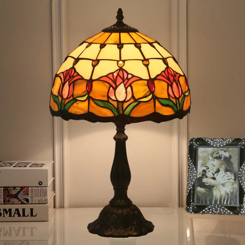 Европейские антикварные благородные настольные лампы абажур из витражного
