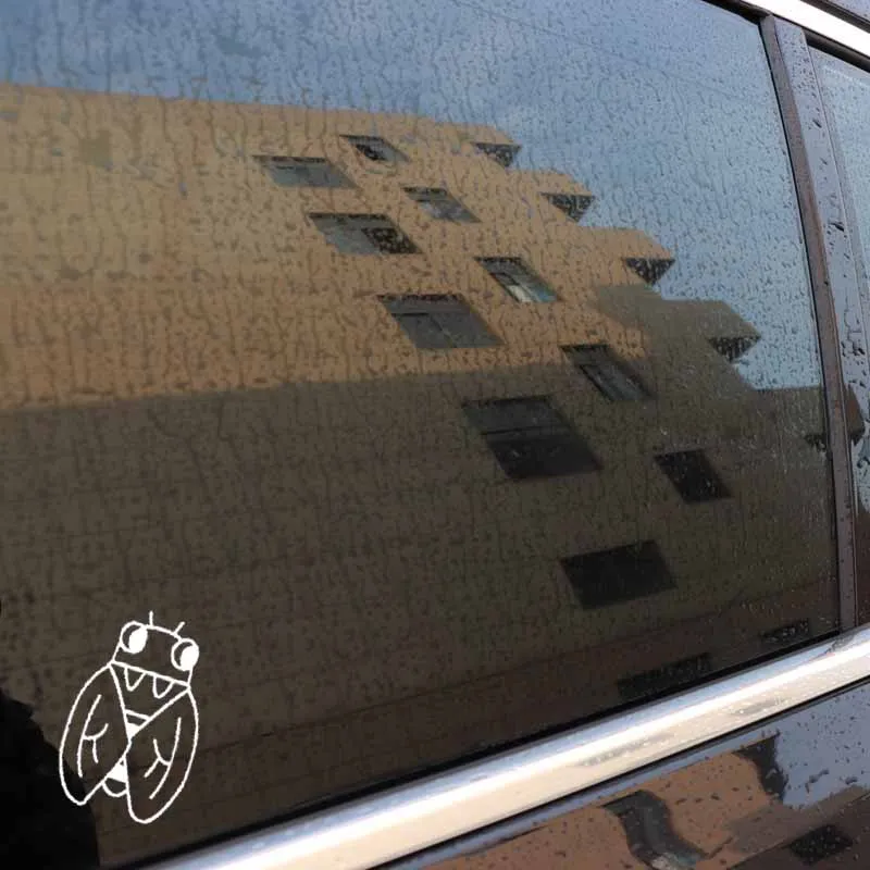 YJZT 11.4CM*15.1CM Minimalist Insect Bug Cute Vinyl Decal Nice Car Sticker Black/Silver C19-0755 | Stickers