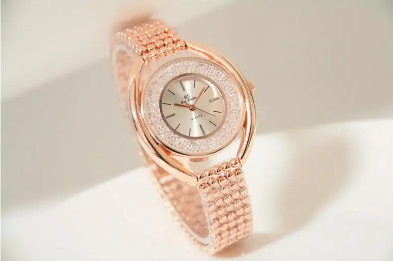 Роскошные женские часы с австрийскими кристаллами модельные из нержавеющей