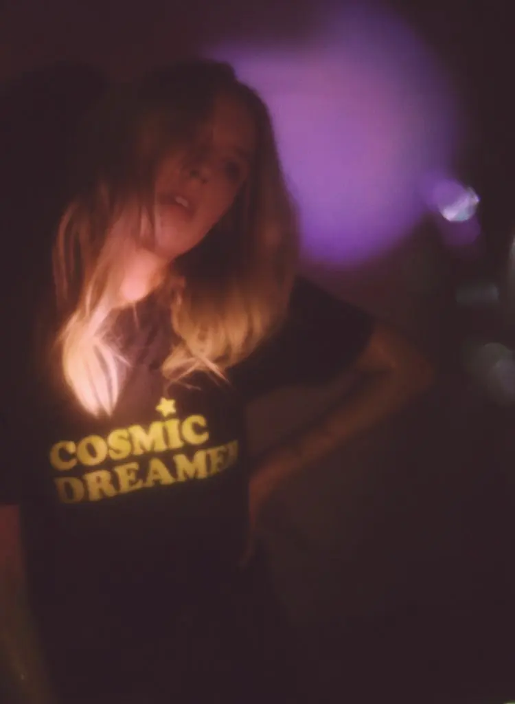 Футболка COSMIC DREAMER забавная одежда с графическим рисунком модная футболки