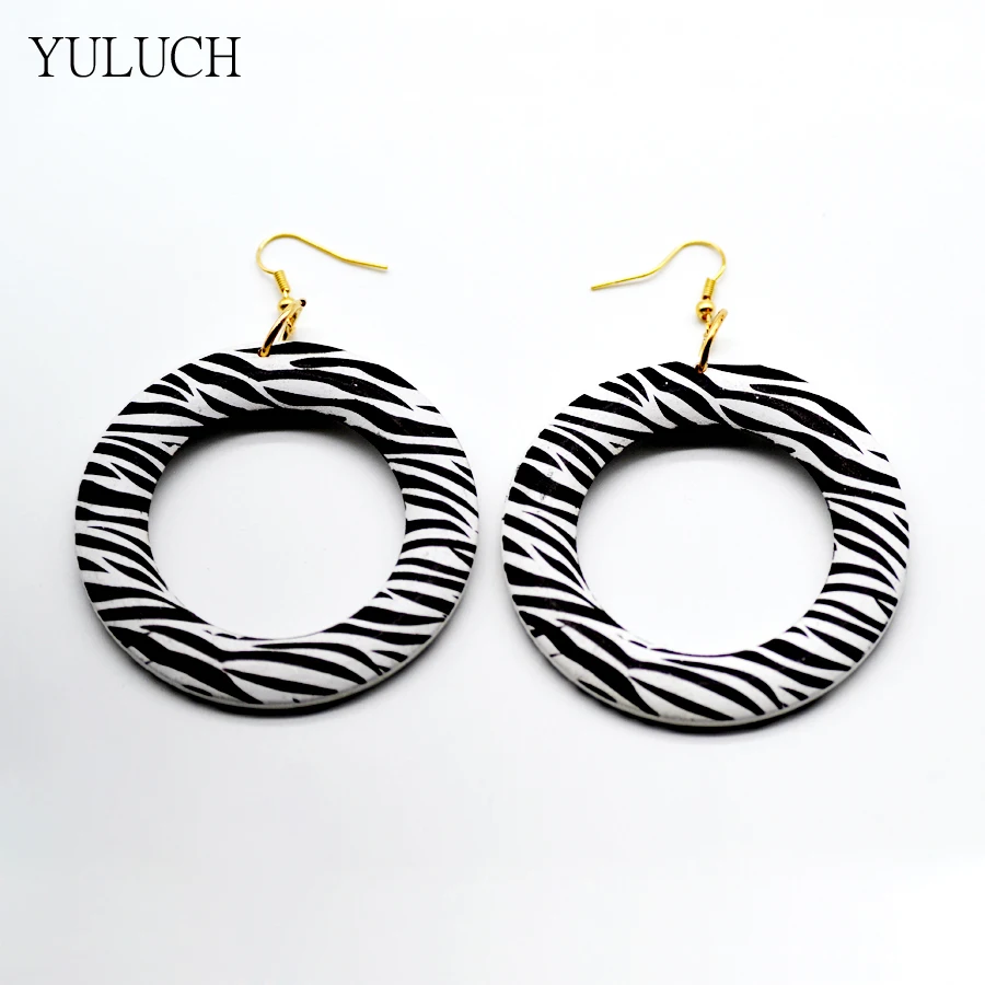 Pair  new design good african wood zebra earrings Latest new arrival   design quality