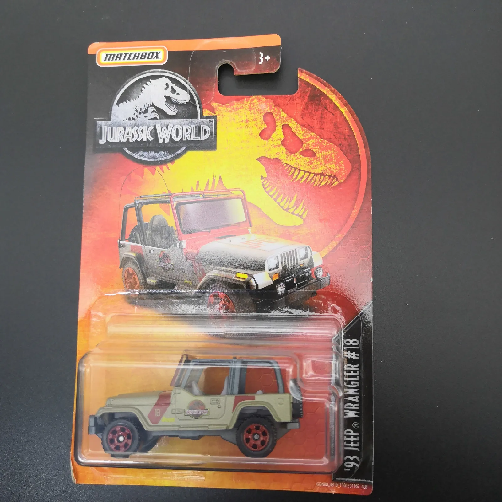 

2019 Matchbox Car 1:64 Sports Car JURASSIC WORLD 93 JEEP WRANGLER 18 Metal Material Body Race Car Collection Alloy Car Gift