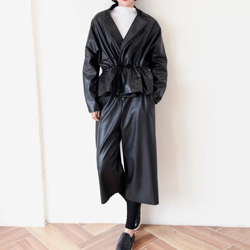 TWOTWINSTYLE из искусственной кожи широкие брюки женские эластичные с высокой талией