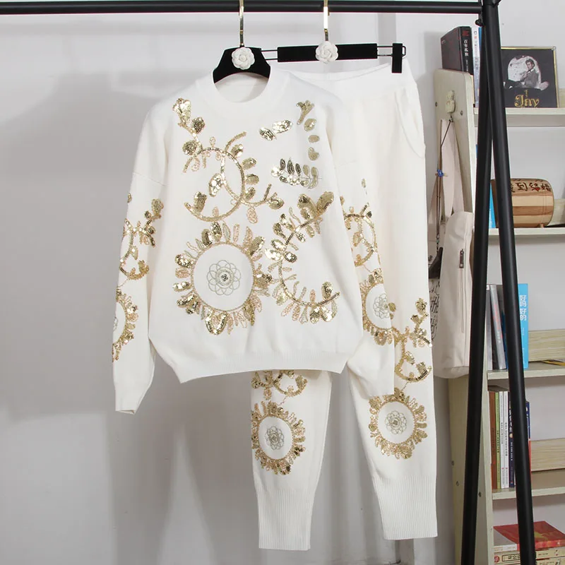 white Отличное качество, блестки, бисероплетение, вязаные костюмы для женщин, тяжелая промышленность, бисероплетение, цветы, длинный рукав, свитер+ штаны, комплект из двух предметов, wq2167 - Цвет: white