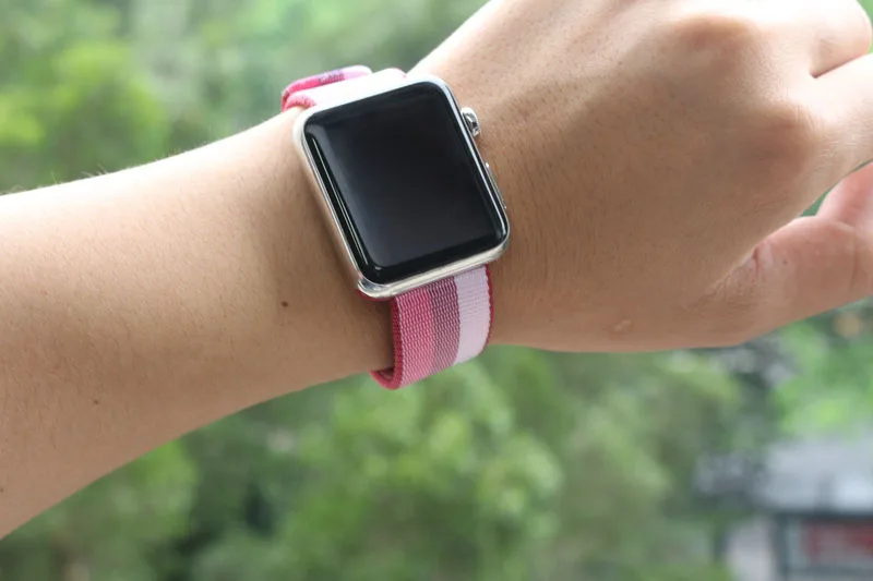 URVOI ремешок для Apple Watch series 5 4 3 2 1 тканая нейлоновая ткань-как на ощупь ремешок для iWatch new pride edition Классическая пряжка