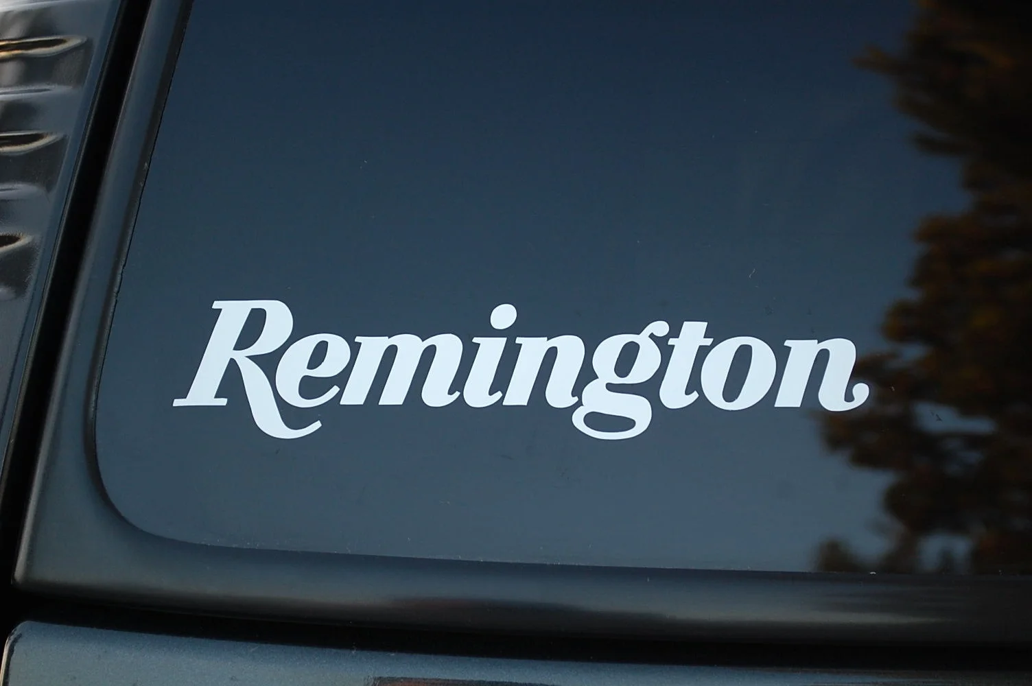 Виниловая наклейка Remington (V118) ружье охотничий грузовик 15 см|Наклейки для