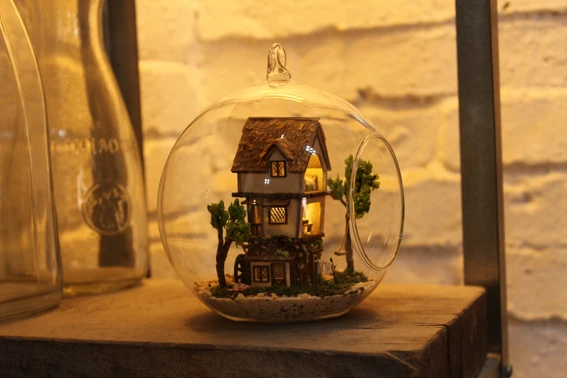 B001 DIY Мини стеклянный шар Кукольный дом модель строительные наборы Деревянный Мини ручной работы миниатюрный кукольный домик игрушка