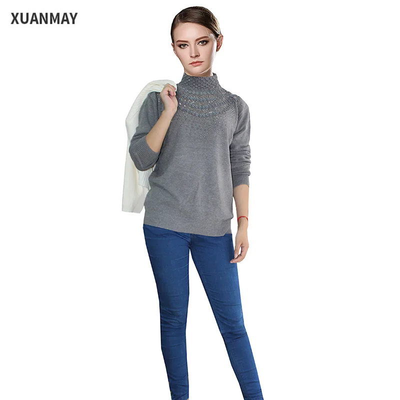 Женский осенний свитер с высоким воротником модный розовый вышивкой и блестками