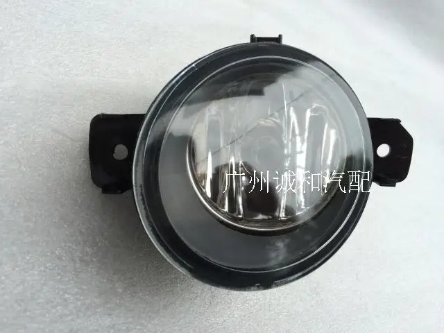 

halogen fog lamp for Nissan teana altima Qashqai sylphy sentra sunny versa march