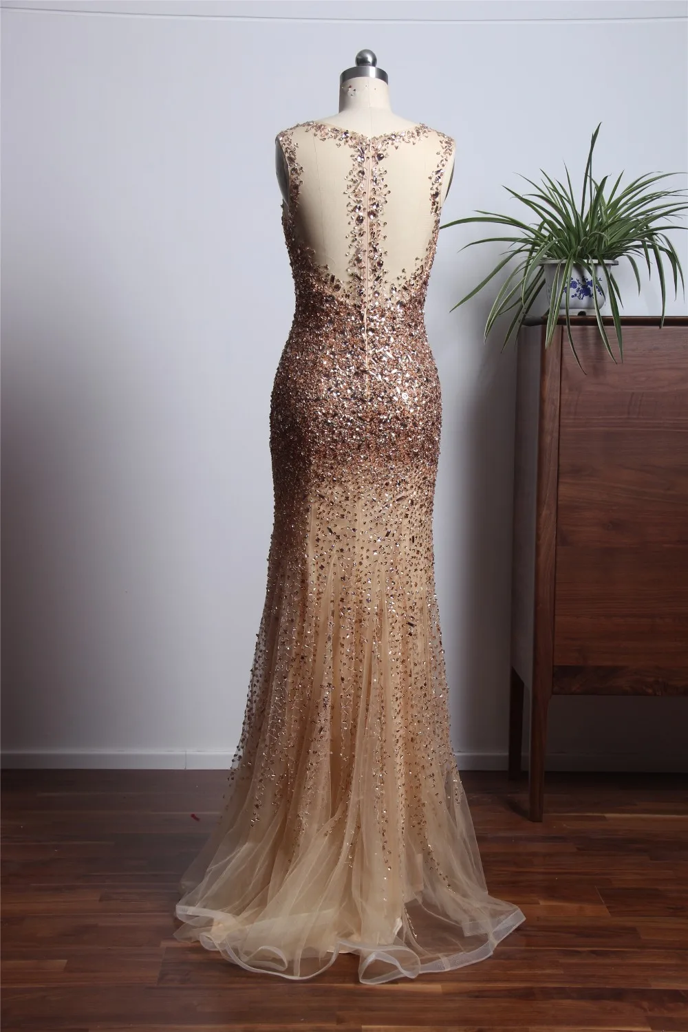 Sexy New Cap Sleeve Prom Dresses Sweetheart Neck Floor Length Beading Tulle Mermaid Evening Dresses Party Gowns abiye