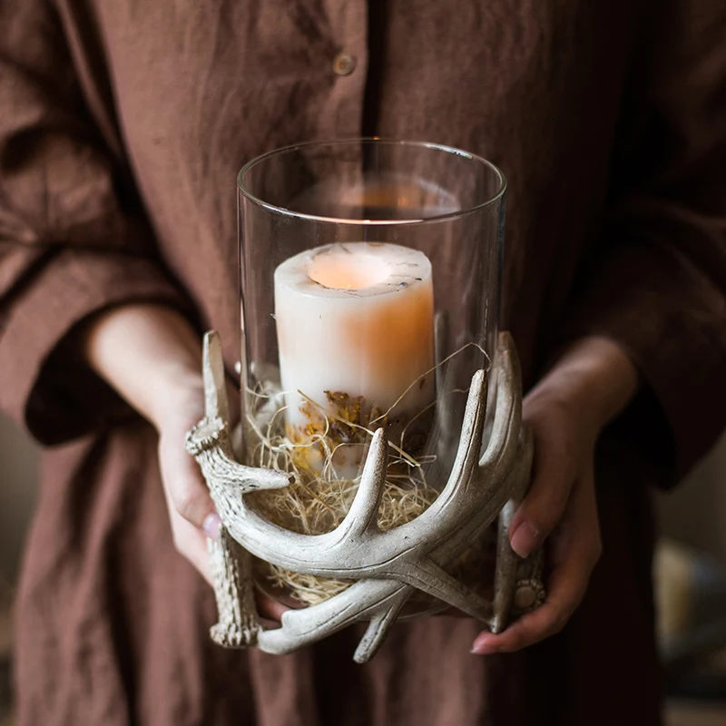 

Resin Antler Ornament Candlestick Table Top Display Ornaments Retro Beautiful Gift Candlestick