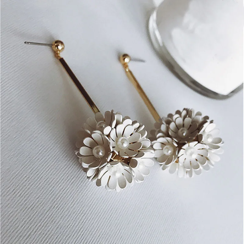 Новинка 2017 года ручной работы белый цветок мяч серьги ювелирные изделия