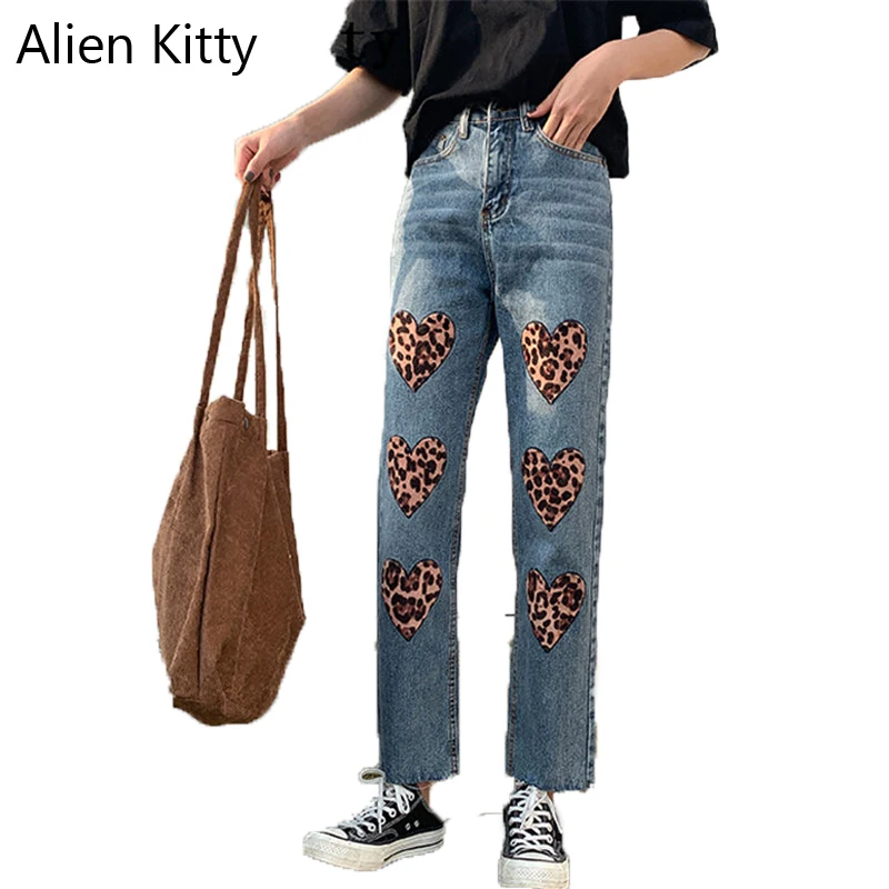 Джинсы с леопардовым принтом и сердечком Alien Kitty прямые длинные свободные
