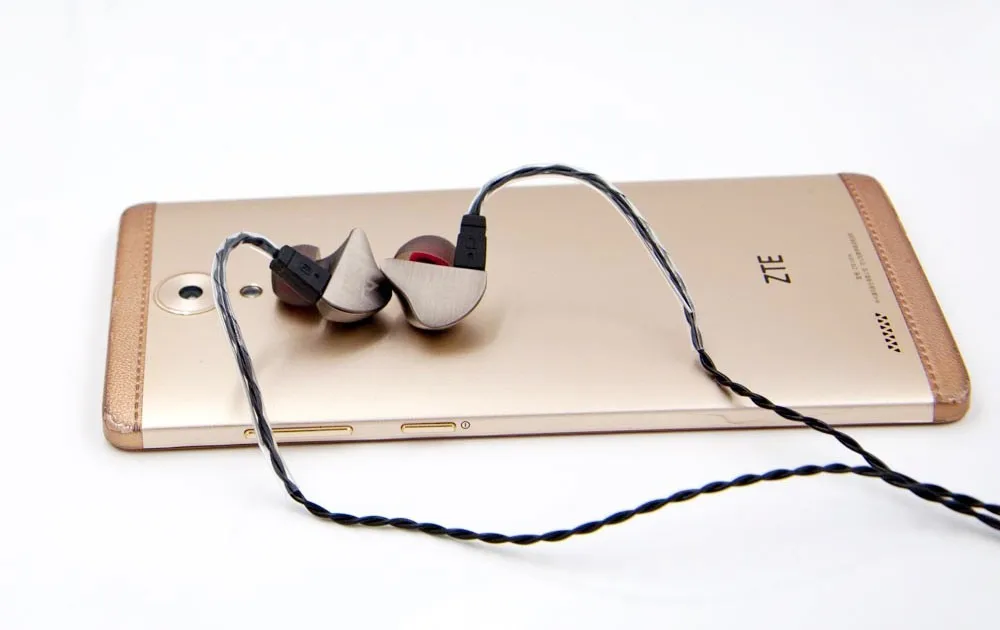Оригинальные наушники AUGLAMOUR R8 HIFI Super Bass In Ear, металлические наушники с ушным крюком, обновленные HIFI наушники, гарнитура «сделай сам»