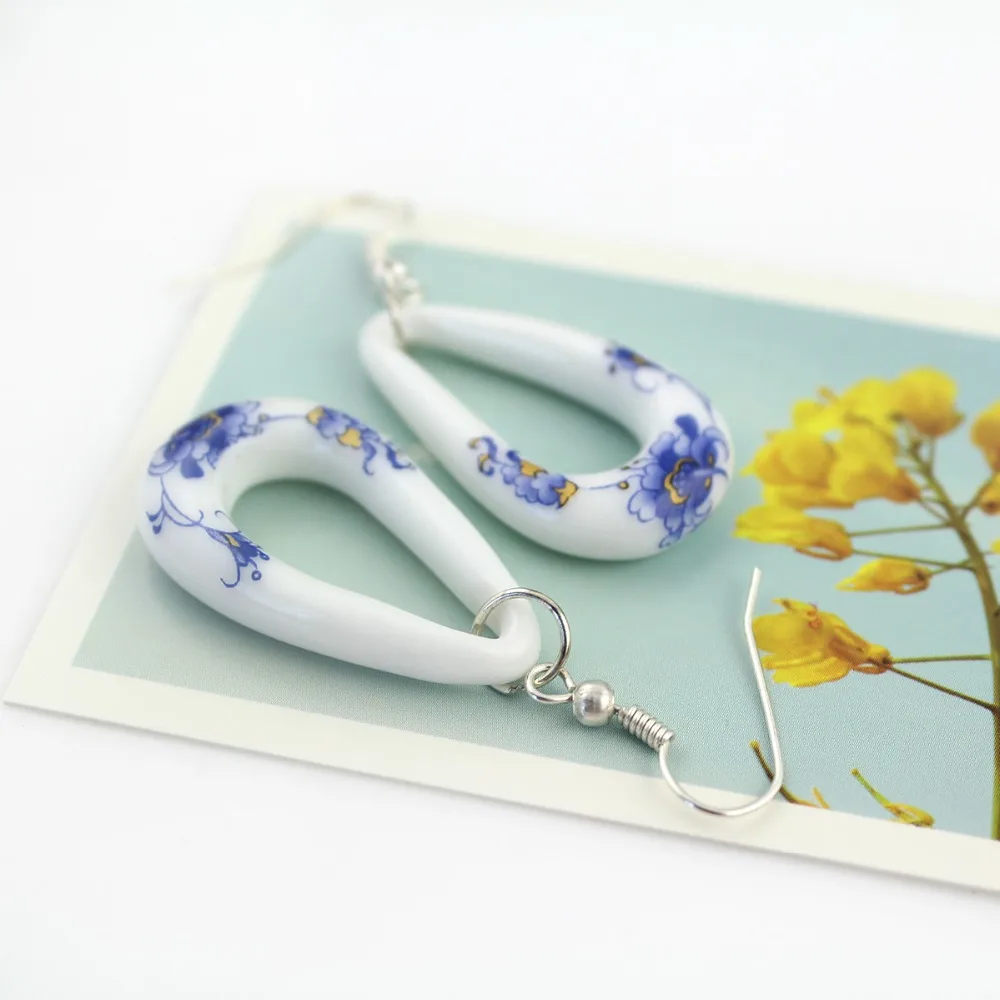 Красивые Висячие серьги с пионами женские модные керамические аксессуары ручной