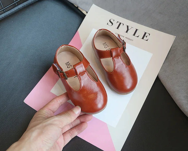Детская обувь для маленьких девочек; мини Melissa; обувь для отдыха на плоской подошве с мягкой подошвой; кожаные кроссовки для маленьких мальчиков; спортивные кроссовки для детей черного цвета