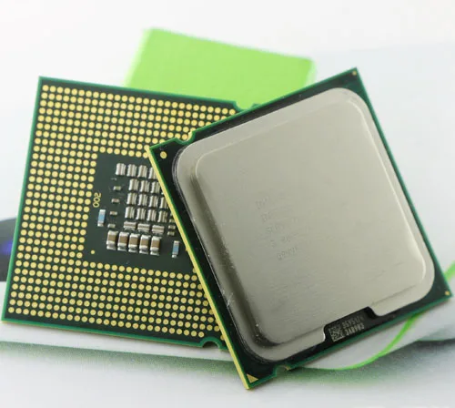 Процессор INTEL core 2 quad Q8200 (2 33 ГГц/4 Мб/1333 ГГц) разъем LGA 775 процессор для настольного