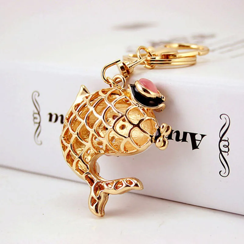 RE Creative Drop Oil Crystal Fish Key chain Holder Carp Bag Buckle Handbags Accessories Metal Pendant For Car keychains D1140 | Украшения и