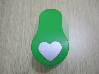 Love Outsize Embossing Flower Paper Cutting Punches For Scrapbooking Tools Circle Cutter Hole Punch Eva Craft Punching Machine 4-5cm - Цвет: Love