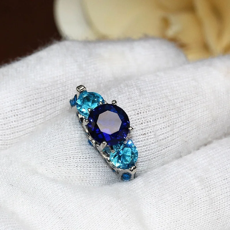 Yi qi pin Ювелирные изделия Мода принцесса вырезать огромный 2.3CT Синий Циркон