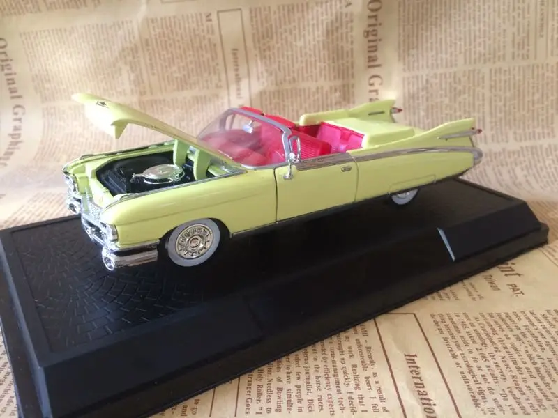 Редкая литейная игрушка модель 1:32 оригинальная Cadillac 1959 Biarritz GTS 350 винтажная