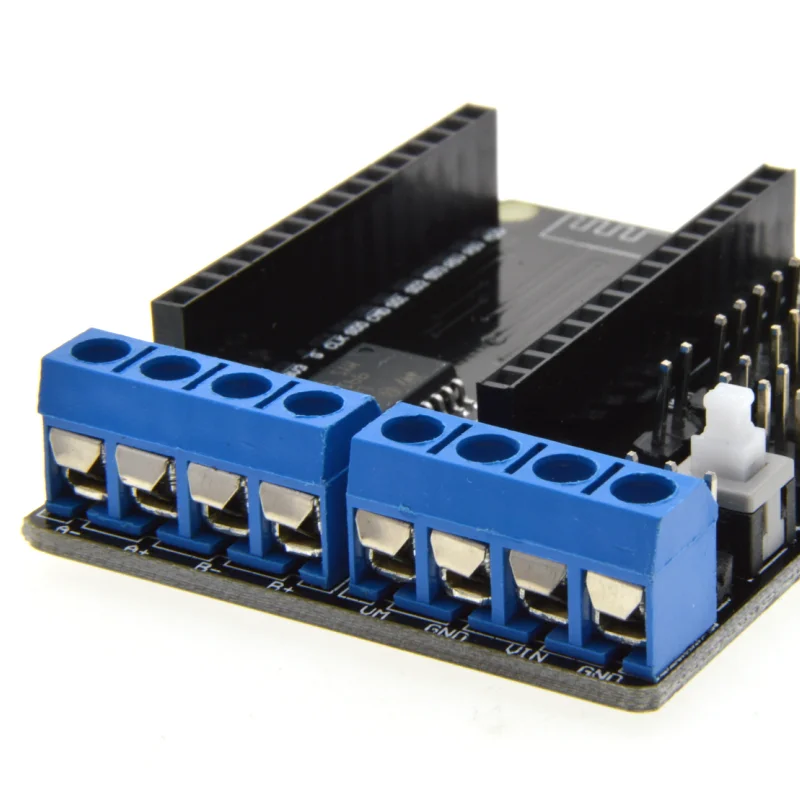 Бесплатная доставка NodeMCU щит для платы двигателя L293D ESP 12E из ESP8266 esp Набор diy