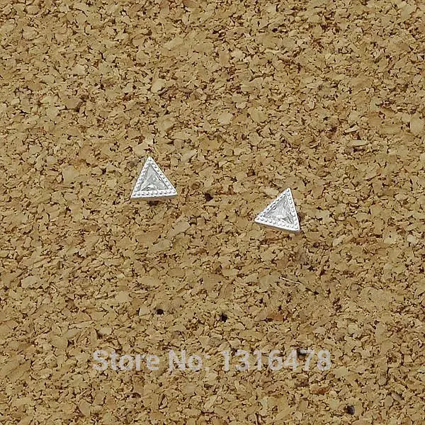 triangle 1 pair Новые серьги-гвоздики из стерлингового серебра, мини-посылка, не может позволить себе квадратные серьги-гвоздики - Окраска металла: triangle 1 pair