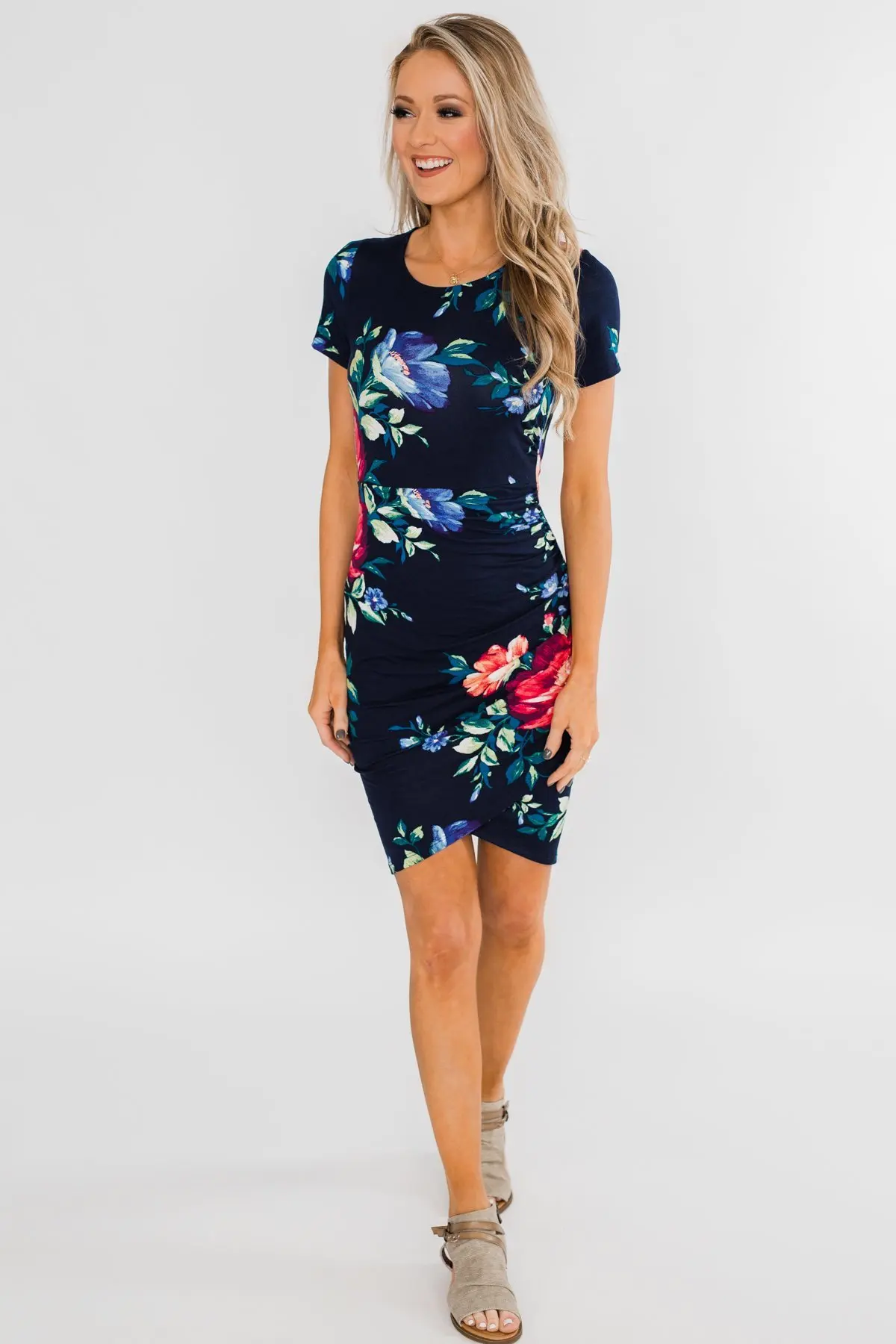 2019 Новое Стильное сексуальное и Клубное платье с короткими рукавами приталенный