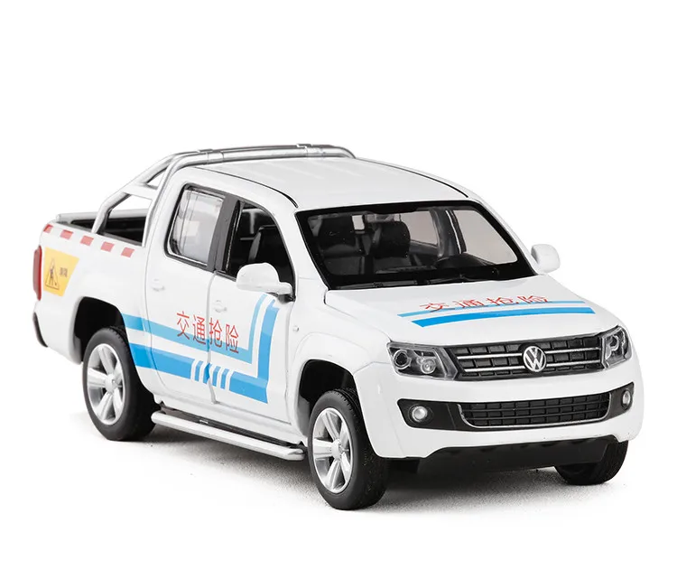 Моделирование 1:30 Amarok 4 Открытый пикап модель грузовика, металлический звук и свет обратно в детский подарок игрушка, модель автомобиля